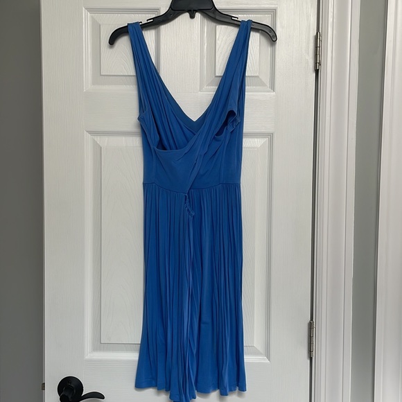 Comfy and casual loft dress - Picture 2 of 2